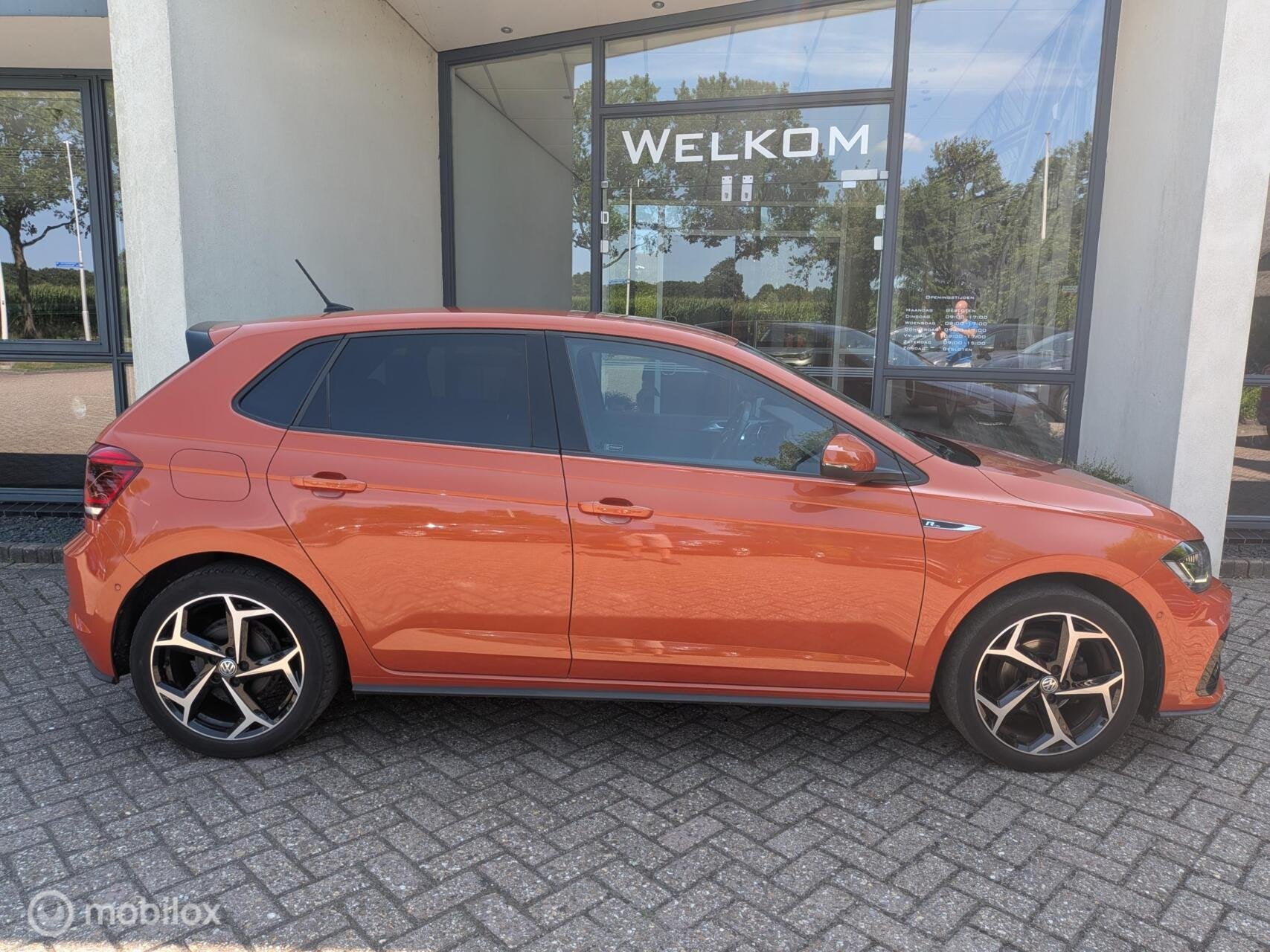Volkswagen Polo 1.0 TSI Highline Business 2x R-Line LED ETC, Auto's, Volkswagen, Voorwielaandrijving, Euro 6, 1055 kg, 49 €/maand