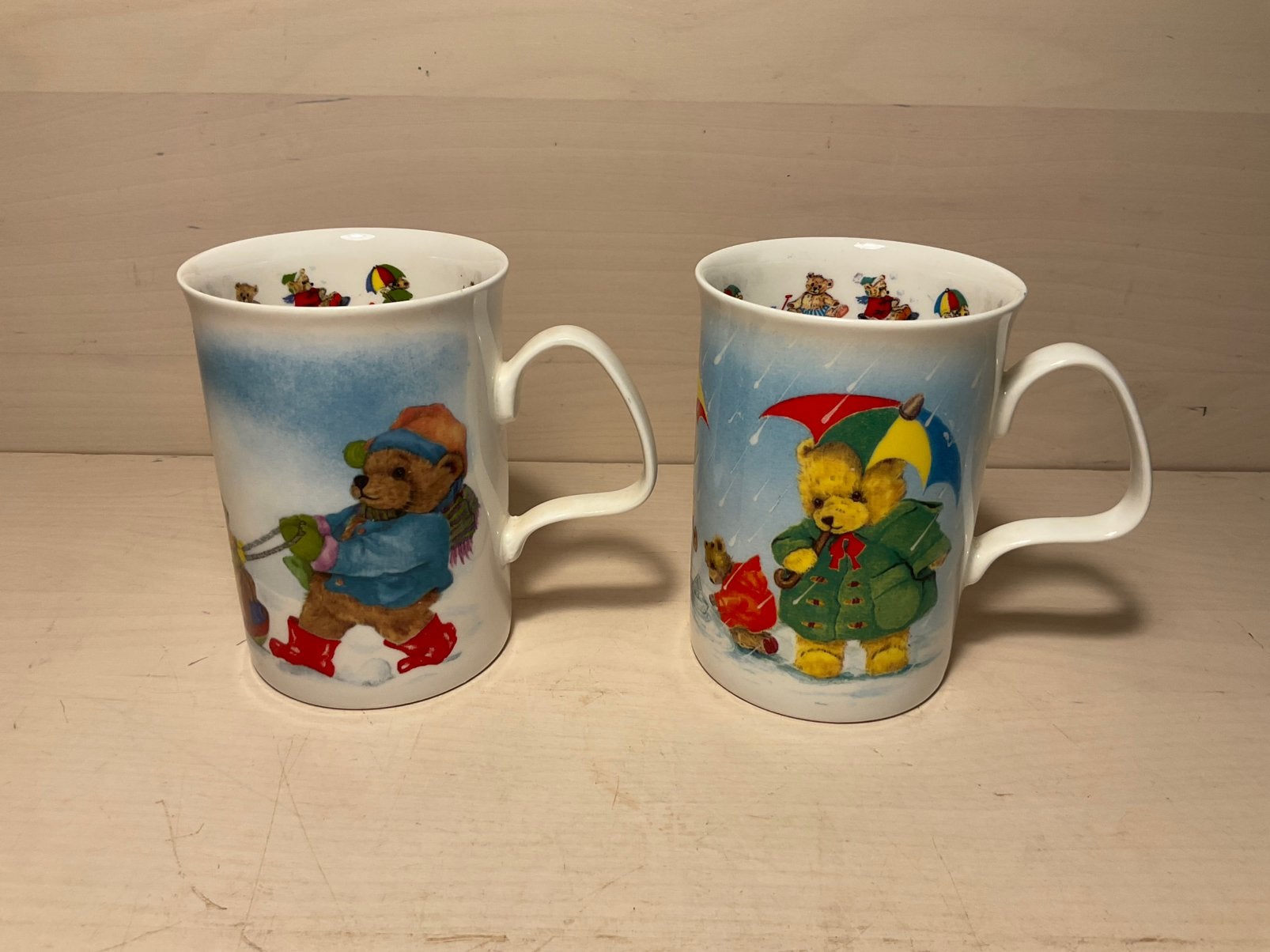Twee playtime Teddy design Roy Kirkham bekers mokken, Ophalen of Verzenden, Zo goed als nieuw, Overige stijlen, Kop(pen) en/of Schotel(s)
