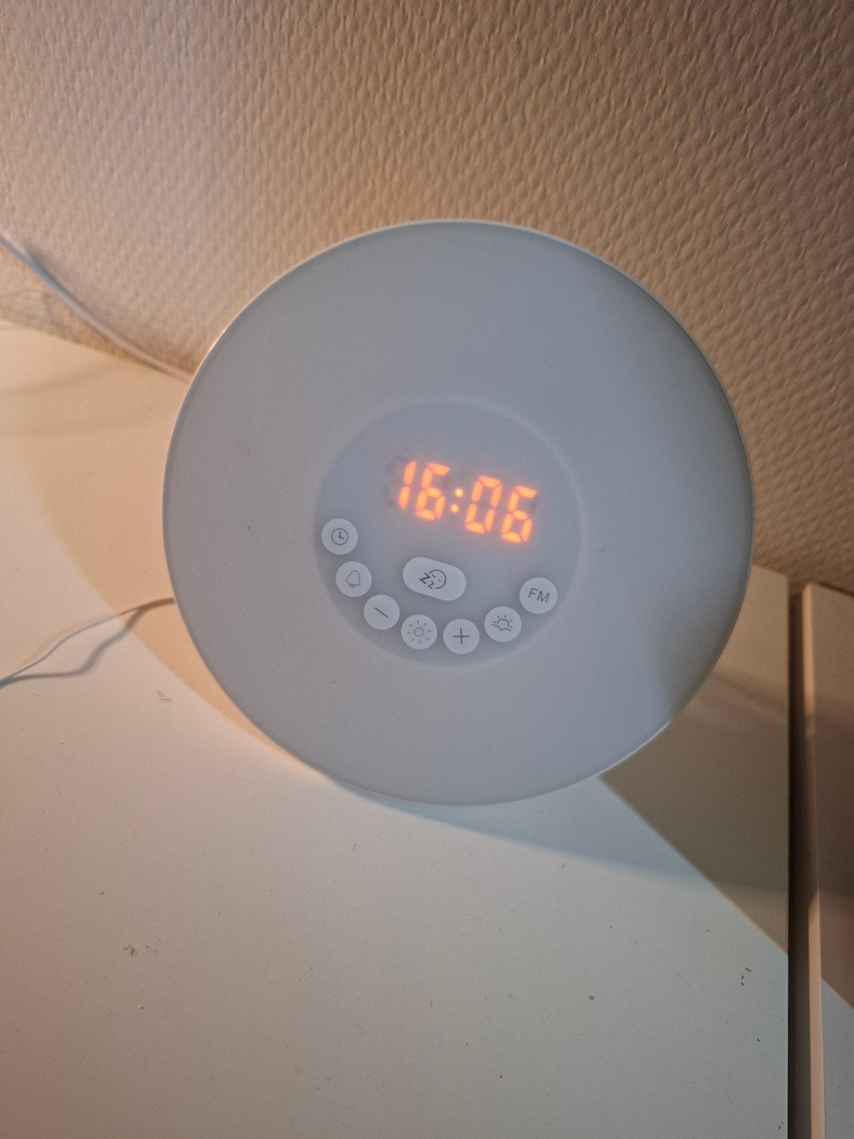 Wake-up Light Wekker met Kleurverandering en FM Radio, Ophalen of Verzenden