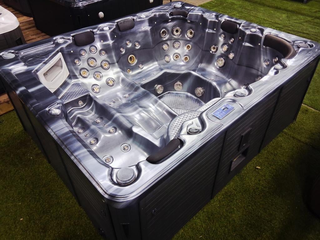 Balboa HEMELVAART OPEN grote jacuzzi  bezorging&garantie, Tuin en Terras, Bubbelbaden en Hottubs, Nieuw, Filter, Ophalen of Verzenden