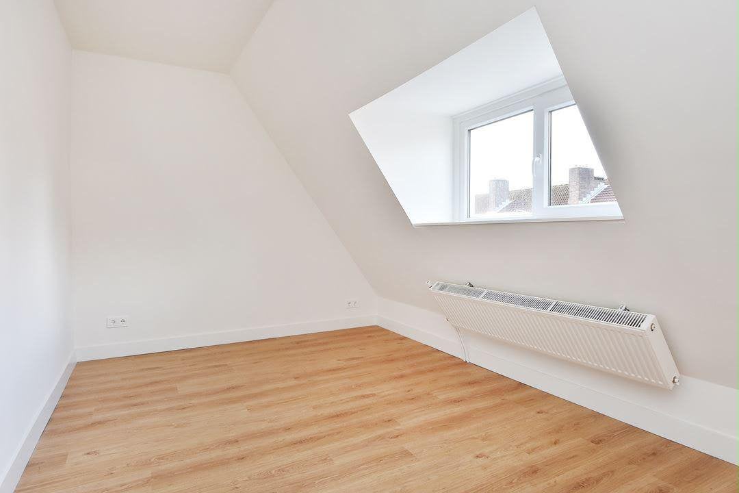 Room available in Rotterdam Overisch as of July 10, Huizen en Kamers, Kamers te huur, 20 tot 35 m², Rotterdam