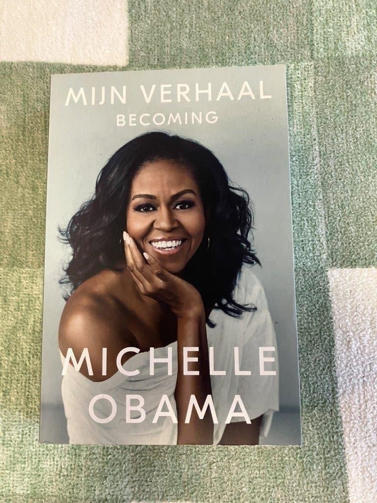 Michelle Obama - Becoming, Ophalen of Verzenden, Zo goed als nieuw, Michelle Obama