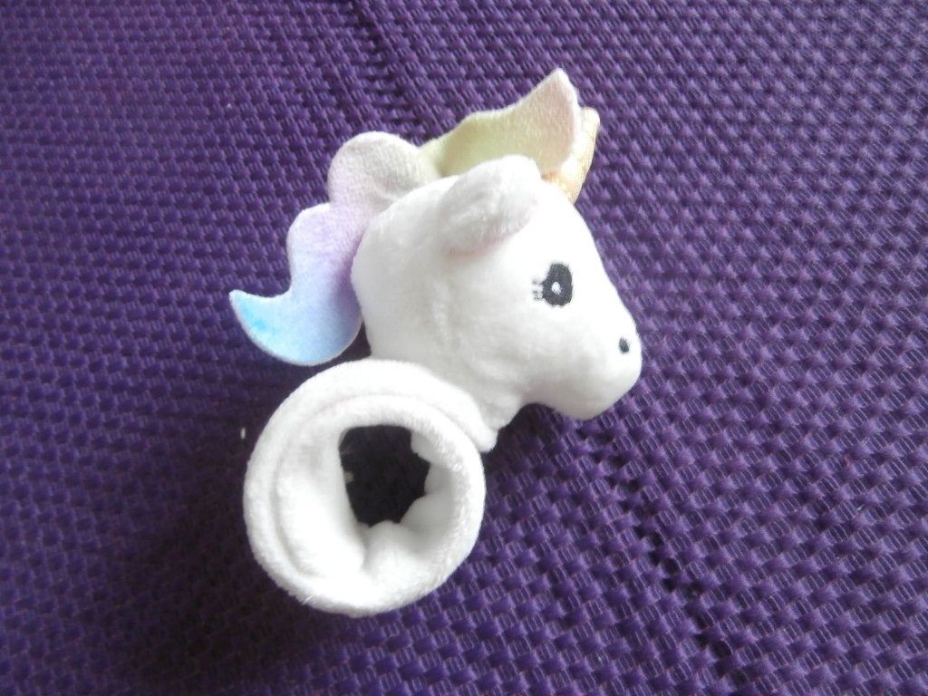 polsbandje My little pony eenhoorn knuffel paard armband, Ophalen of Verzenden, Zo goed als nieuw, Wit, Kunststof of Plastic