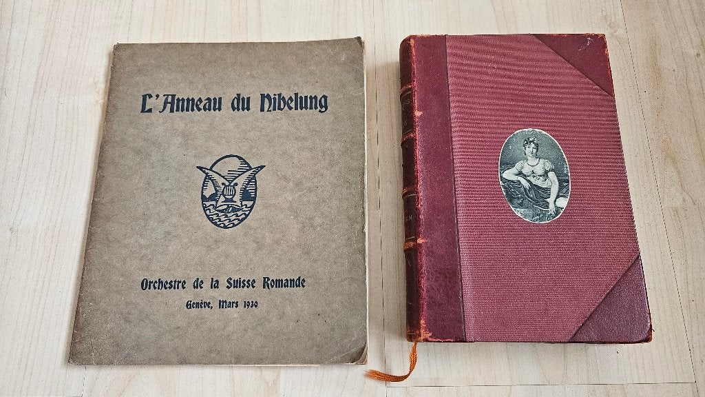 2 oude Franse boeken, Ophalen of Verzenden, Gelezen