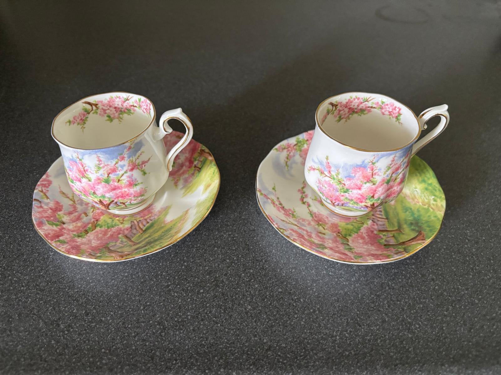 Servies, Ophalen, Overige stijlen, Kop(pen) en/of Schotel(s)