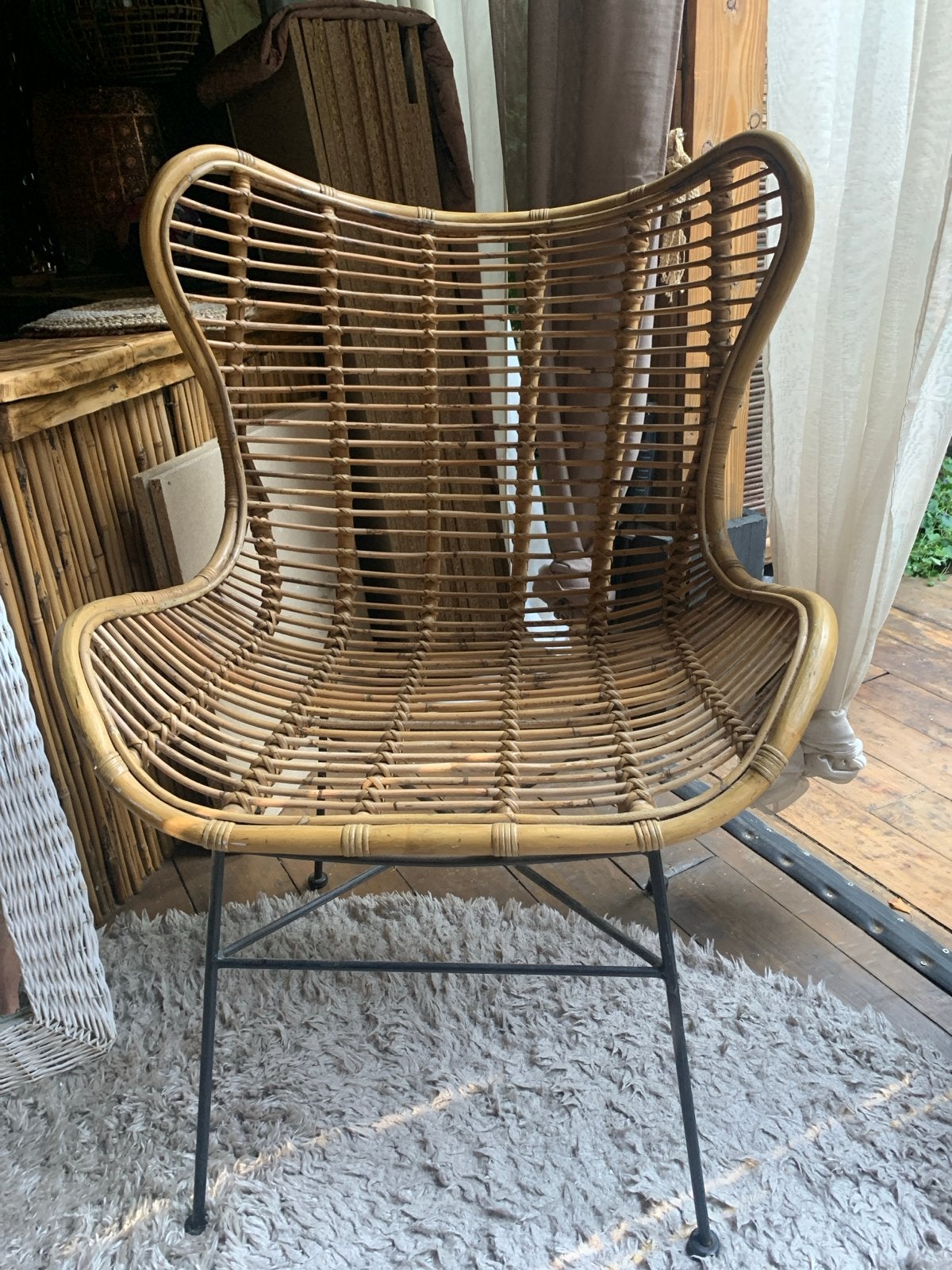 Bamboe vlinderstoel met zwart metalen onderstel, Huis en Inrichting, Stoelen, Ophalen, Overige kleuren, Zo goed als nieuw, Metaal