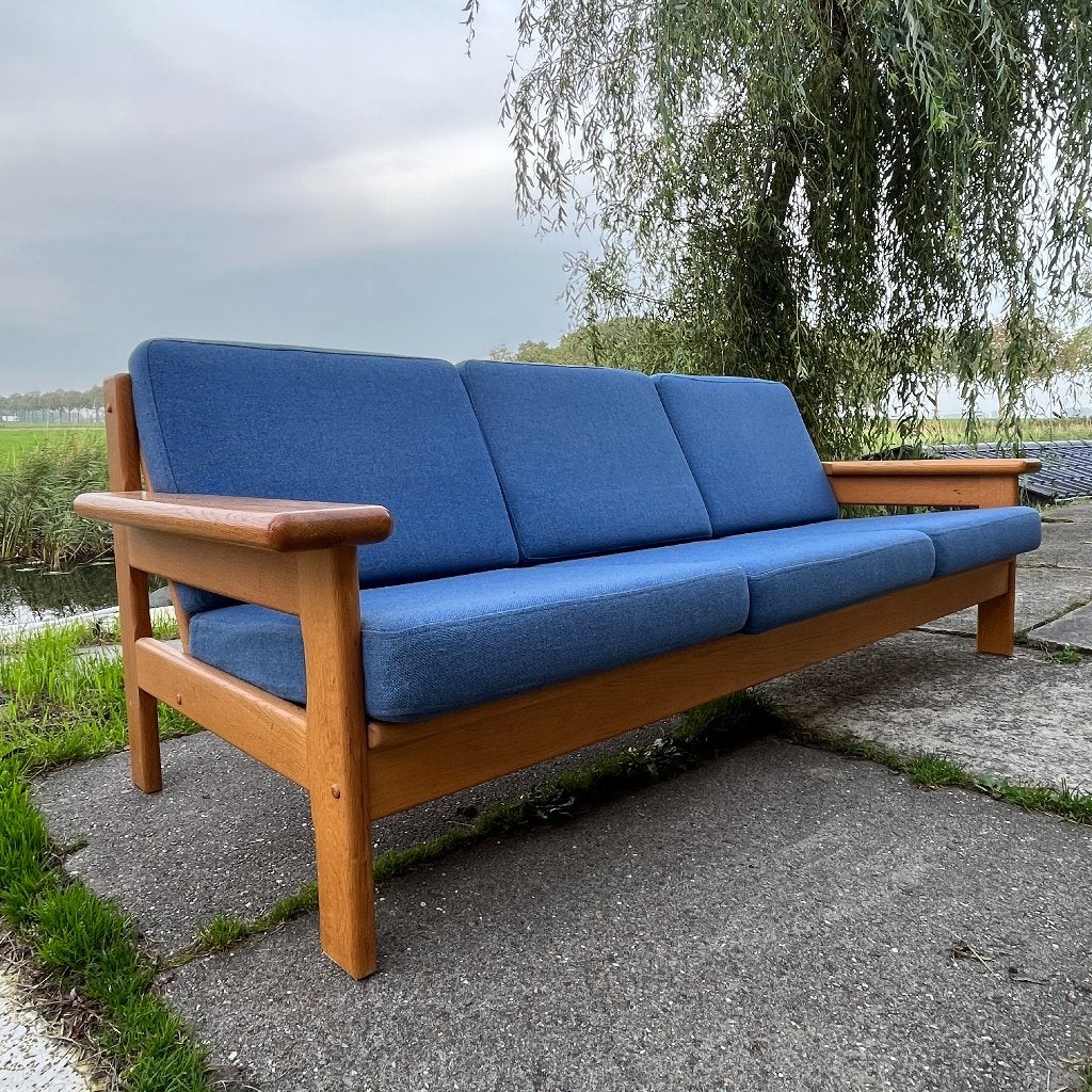 Deens design eiken 3-zits bank Laboremus Viborg, Huis en Inrichting, Banken | Bankstellen, Ophalen, Hans Wegner, Gebruikt, Deens design