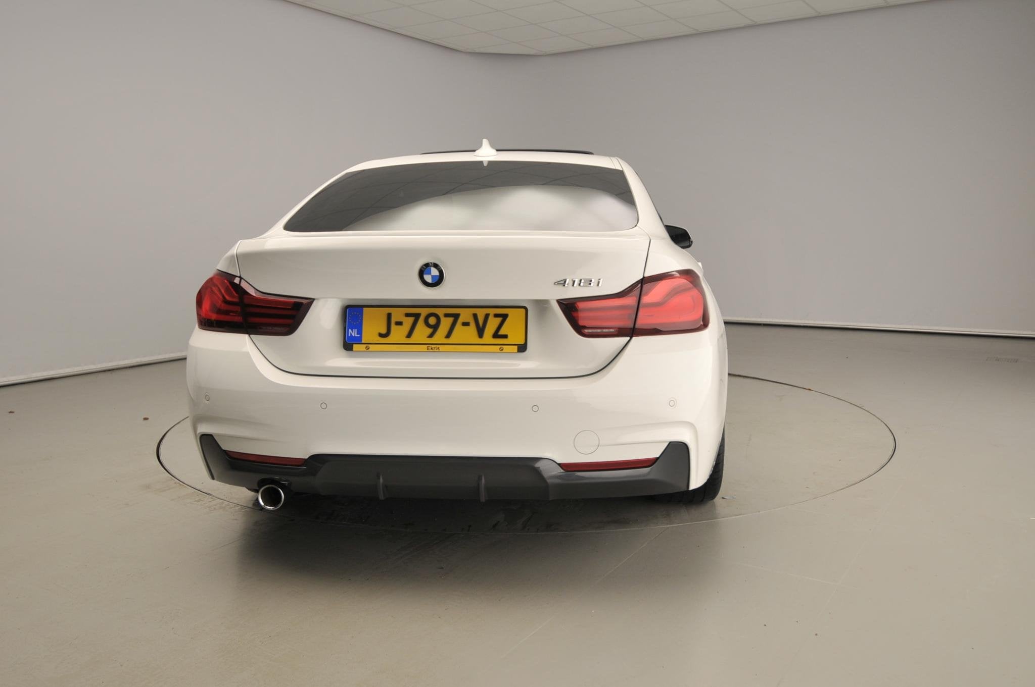 BMW 4 Serie Gran Coupe 418i | M-Sportpakket | LED | Leder |, Auto's, Automaat, 12 maanden, Gebruikt, Wit