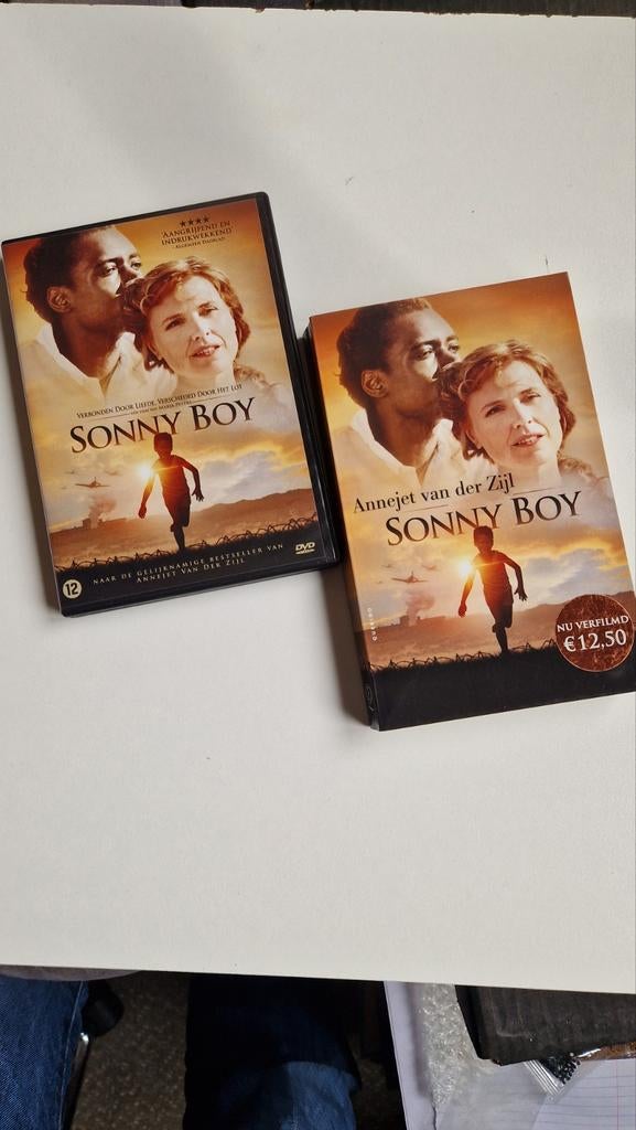 Sonny Boy DVD + boek - Waargebeurd Drama, Vanaf 12 jaar, Ophalen of Verzenden, Gebruikt, Waargebeurd drama