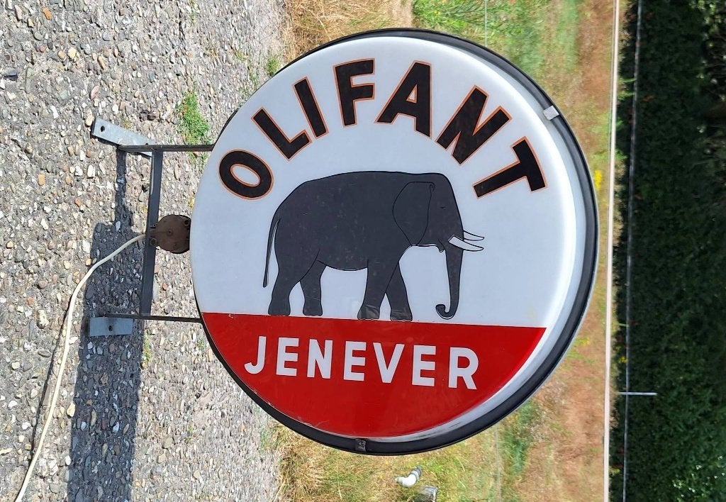 Grote dubbelzijdige lichtbak voor Olifant Jonge Jenever., Ophalen, Gebruikt, ., Lichtbak of (neon) lamp
