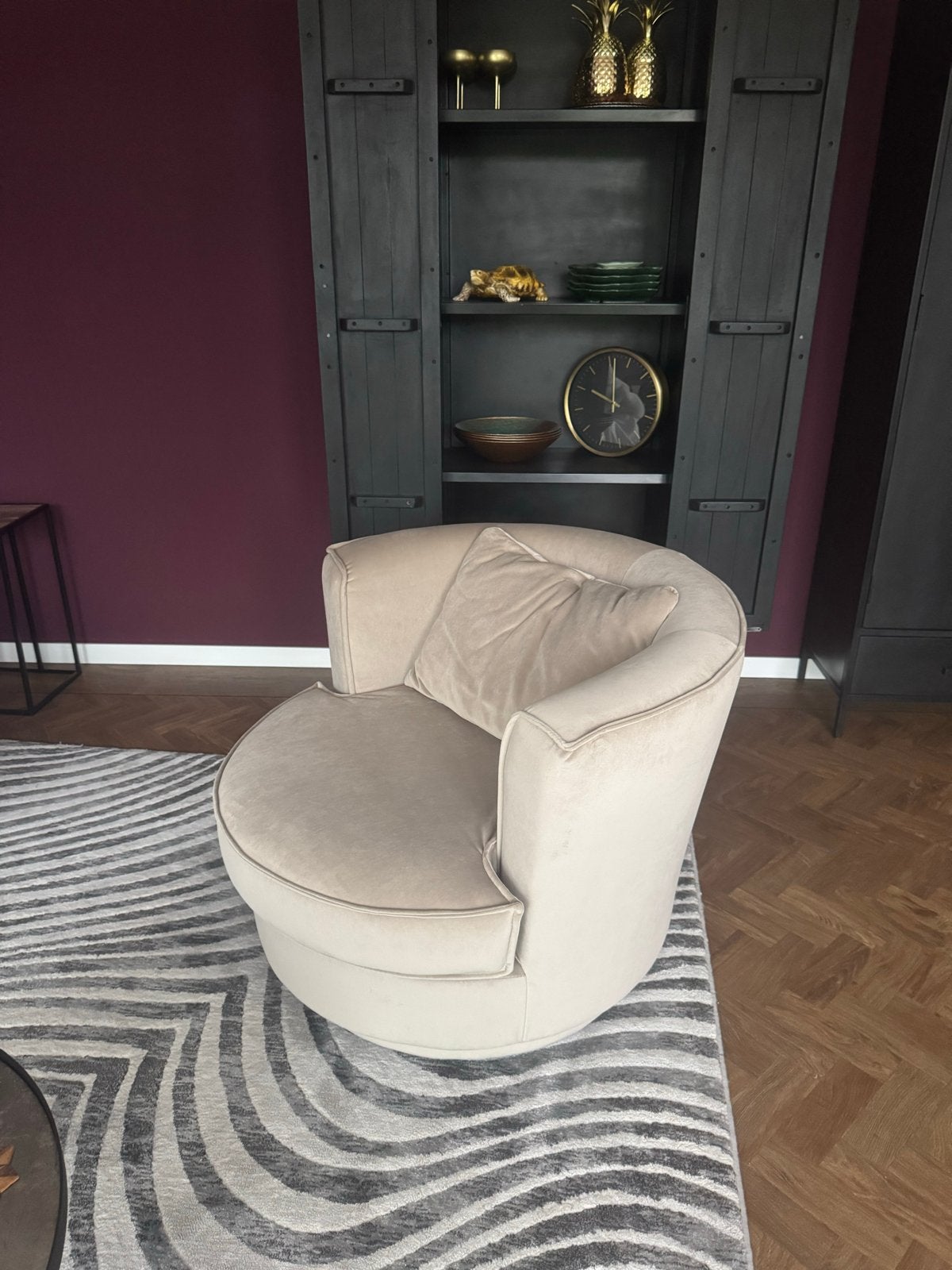 CHAIR LUCAS mini velvet (draait) 95cm breed en 76 cm hoog, Huis en Inrichting, Stoelen, Gebruikt, Eén, Stof, Overige kleuren, Ophalen