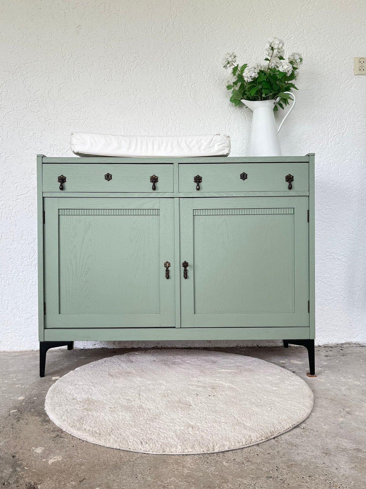 Vintage commode eiken kastje brocante dressoir, Kinderen en Baby's, Kinderkamer | Commodes en Kasten, Gebruikt, Commode, 90 tot 105 cm