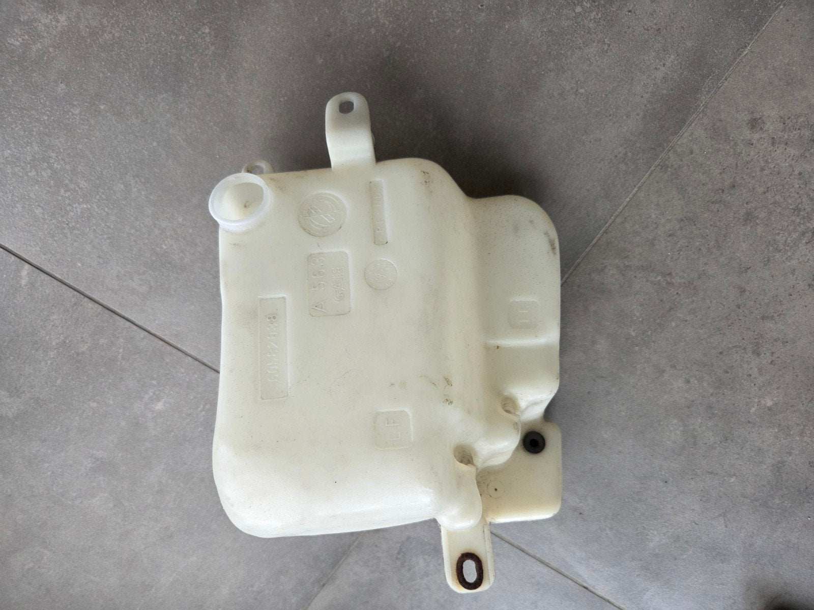 Ruitensproeiertank Alfa Romeo GTV/Spider (916) OEM 60582038, Ophalen of Verzenden