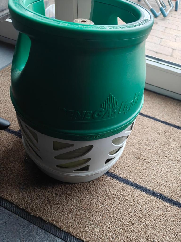 Benegas Light gasfles met 2,8 kg gas, Ophalen, Gebruikt