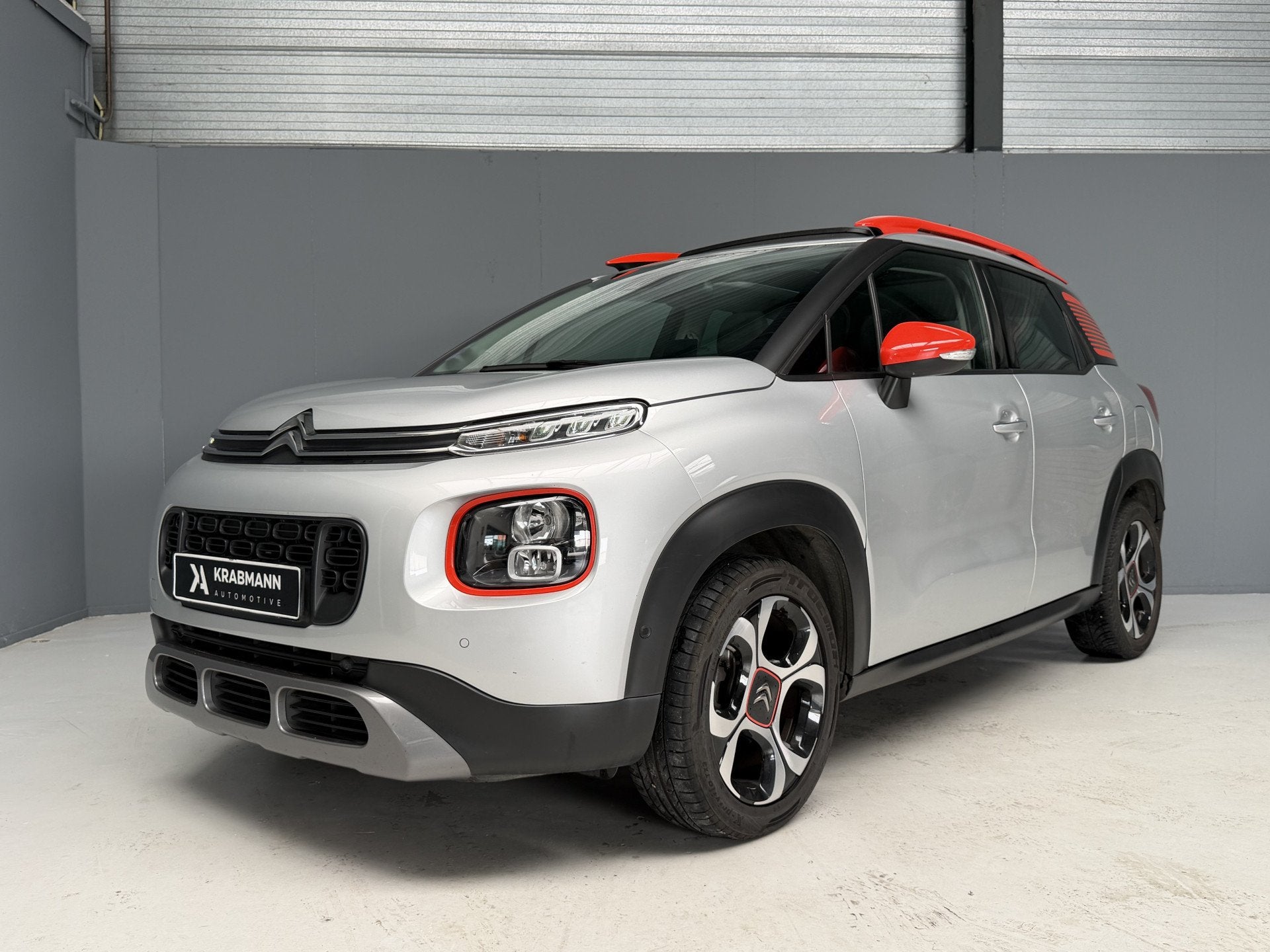 Citroën C3 Aircross 1.2 PureTech S&S Shine GARANTIE|Automaa, Automatische klimaatregeling, Gebruikt, 1199 cc, Met garantie (alle)