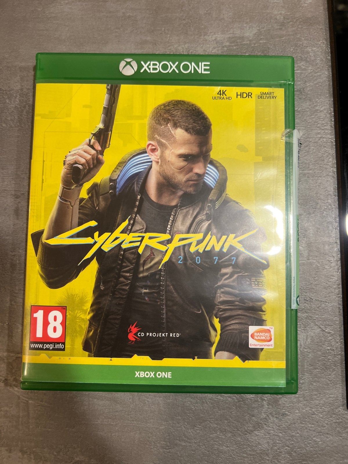Cyberpunk 2077 - Xbox One (4K Ultra HD, HDR), Gebruikt, Vanaf 18 jaar, 1 speler, Ophalen of Verzenden