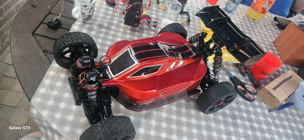 Team corally  python\radix6s 1:8 buggy, Hobby en Vrije tijd, Elektro, Gebruikt, Auto offroad, Ophalen of Verzenden