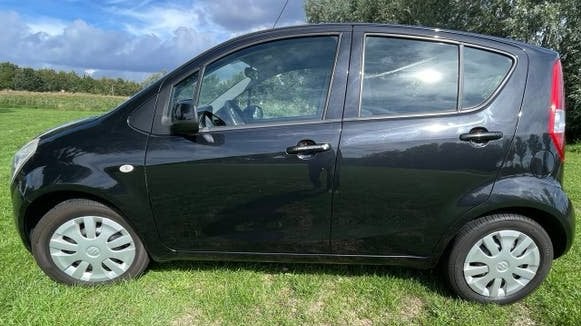 Te Koop Suzuki Splash 1.0 2012 Zwart