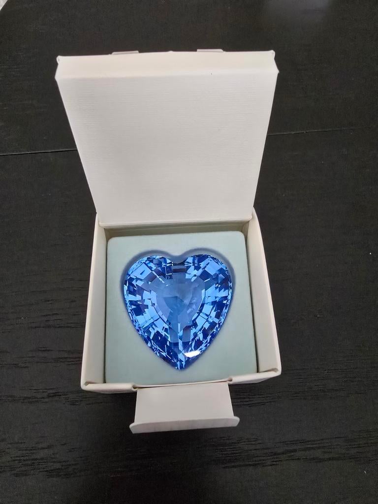 Swarovski SCS Kristallen Hart Blauw in Doosje, Verzamelen, Swarovski, Ophalen of Verzenden, Zo goed als nieuw, Figuurtje