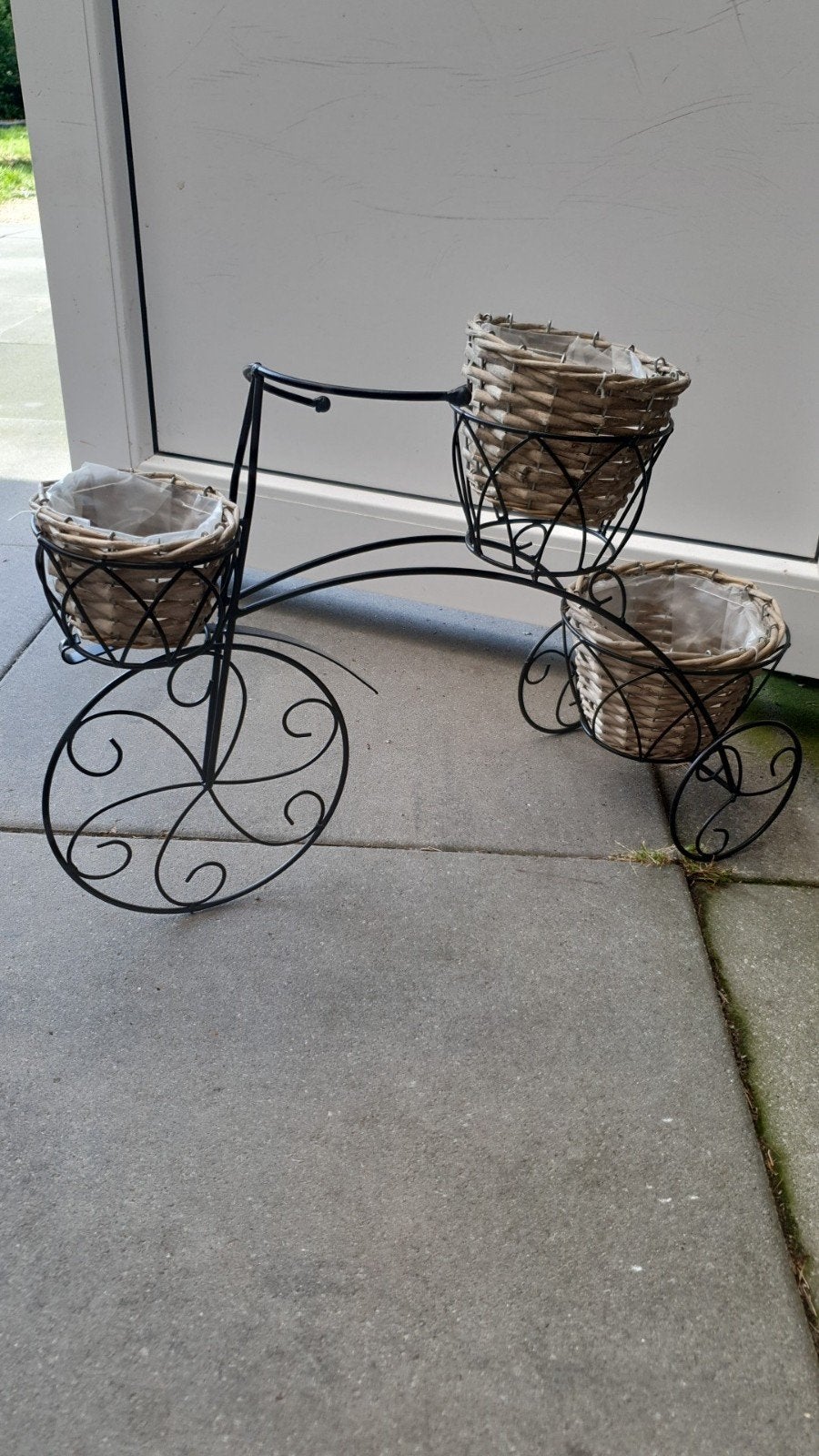 nieuw fietsje met bloemenmandjes, Tuin en Terras, Minder dan 30 cm, Rond, Nieuw, Ophalen of Verzenden