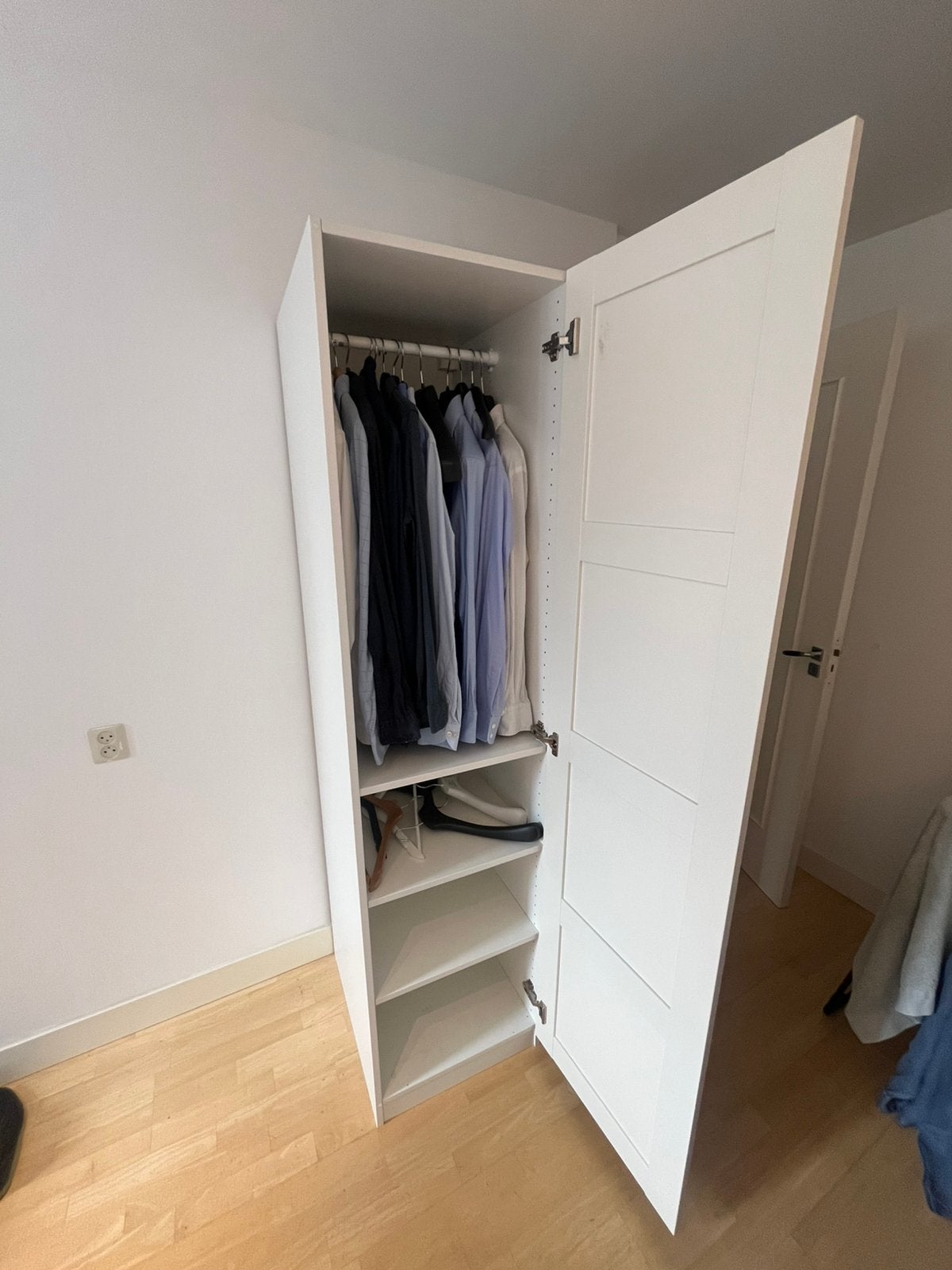 Ikea kledingkast met hangrek, Ophalen, 50 tot 100 cm, Zo goed als nieuw, 150 tot 200 cm
