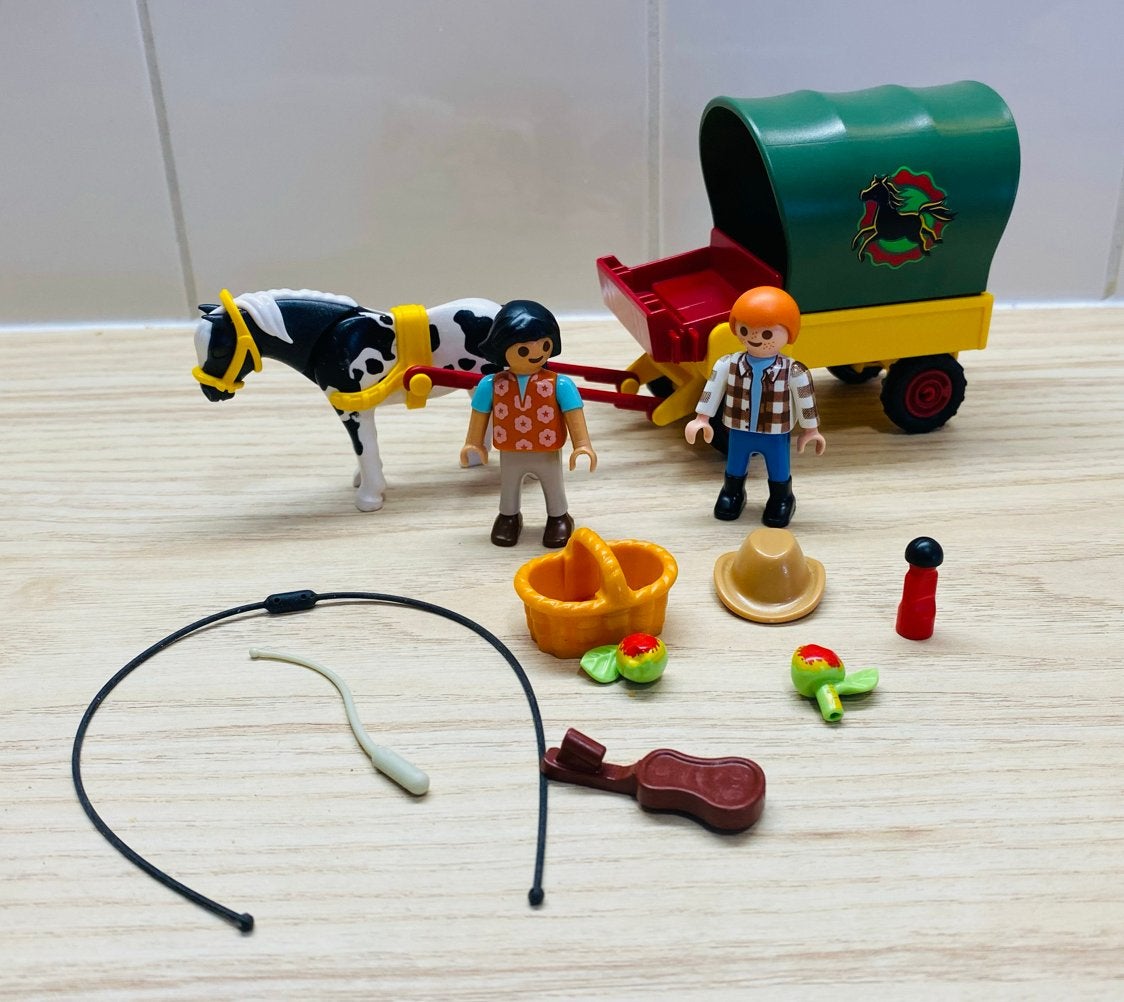 Playmobil 5686 - Pony Huifkar met paard en figuren, Ophalen of Verzenden, Gebruikt