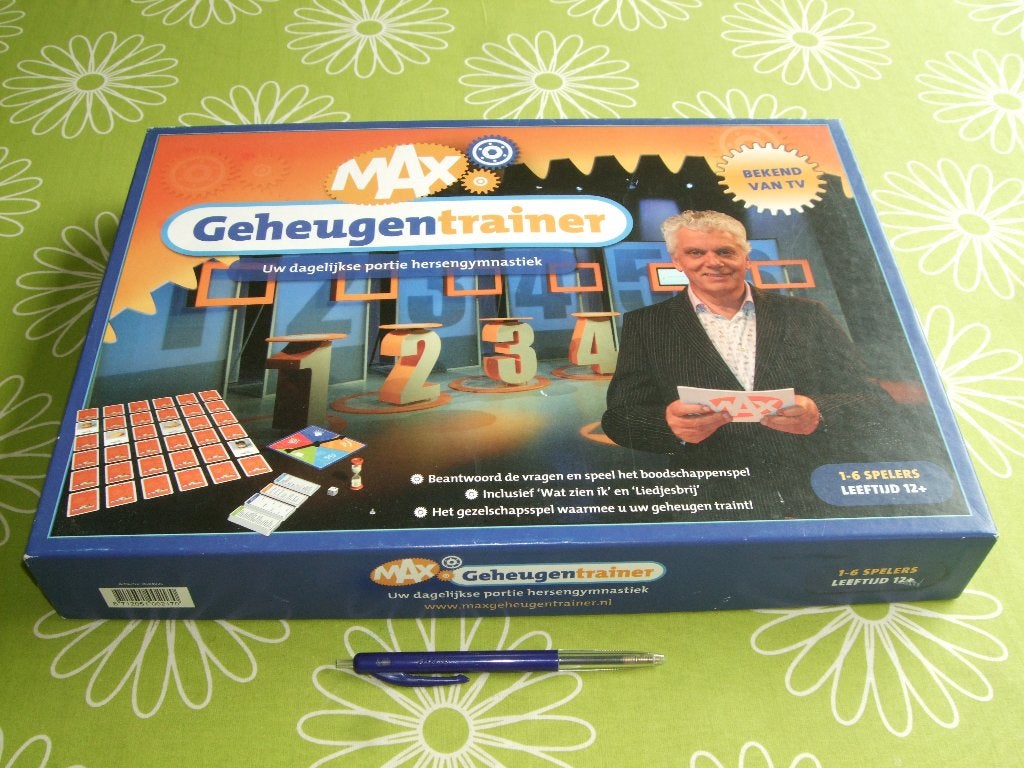 Max geheugentrainer - uw dagelijkse portie hersengymnastiek, Een of twee spelers, Ophalen of Verzenden, Zo goed als nieuw