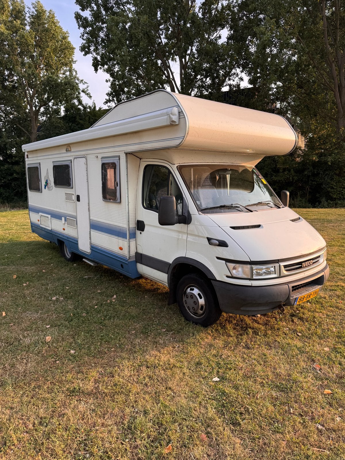 Iveco Camper (2005) - Alkoof voor 6 personen!, Overige merken, Alkoof, Luifel, Koelkast