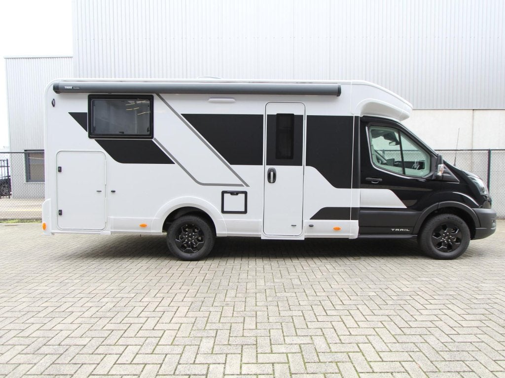 Caravans And Camping Sun