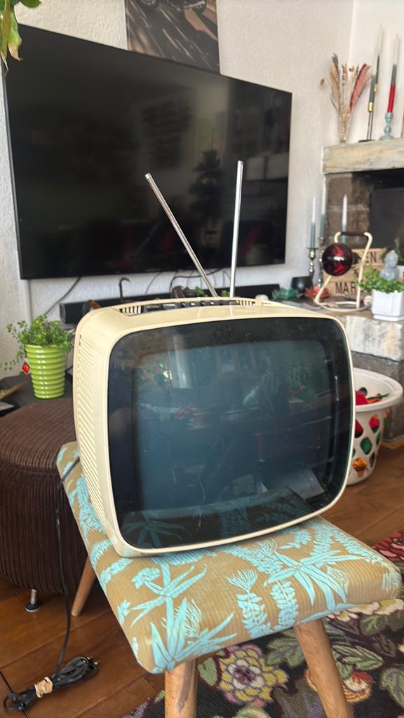 Gae vintage tv, Ophalen of Verzenden