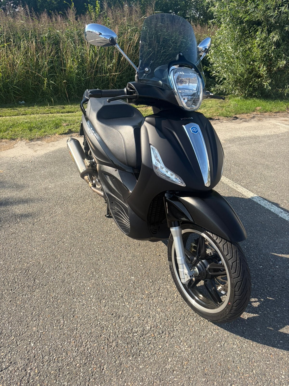 Piaggio beverly 350cc mat zwart, Particulier, Scooter