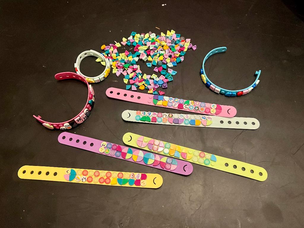 Lego sieraden dots BFF bracelet bouwsteentjes armbandenset, Lego, Ophalen of Verzenden, Zo goed als nieuw, Complete set