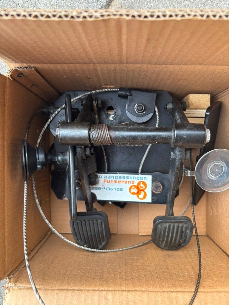Dubbele Bediening en spiegels voor binnen en buiten., Auto diversen, Ophalen, Gebruikt