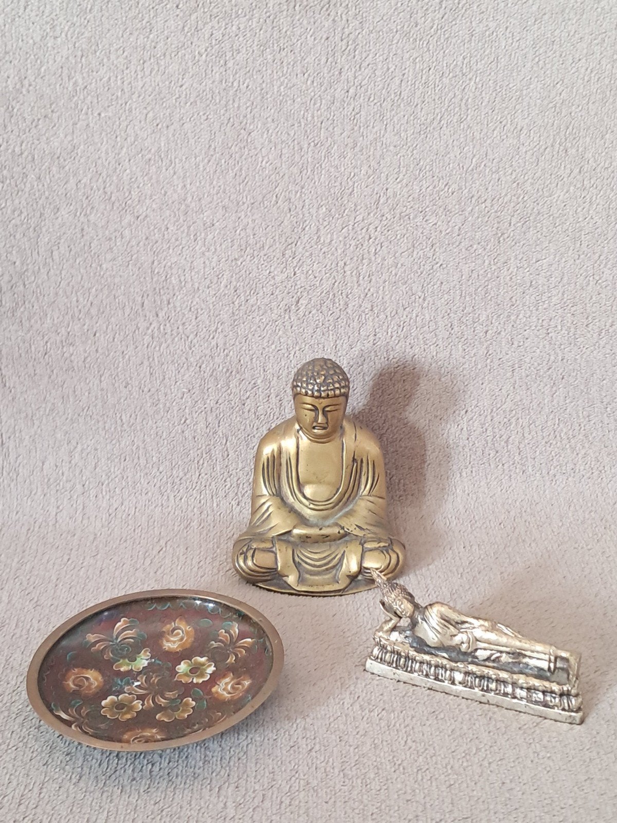 Messing zittend en liggende boeddha's, cloisonné schaaltje, Ophalen of Verzenden
