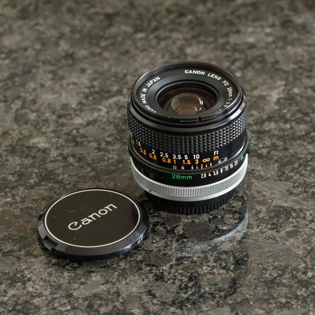 Canon FD 28mm f2.8 S.C., Ophalen of Verzenden, Zo goed als nieuw, Groothoeklens