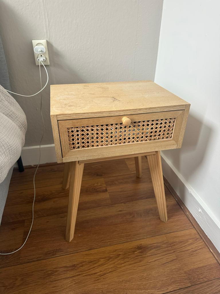 Rotan nachtkastje Xenos 40x30x50cm, Huis en Inrichting, Slaapkamer | Nachtkastjes, Ophalen, Overige materialen, Gebruikt, Minder dan 45 cm