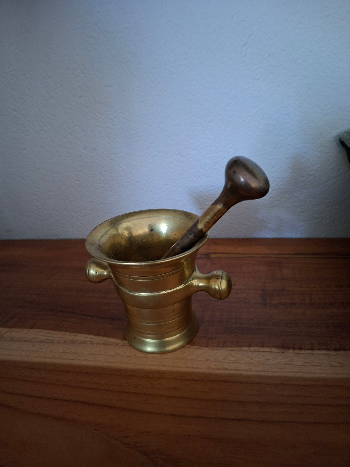 Antieke bronzen vijzel met stamper, Ophalen of Verzenden