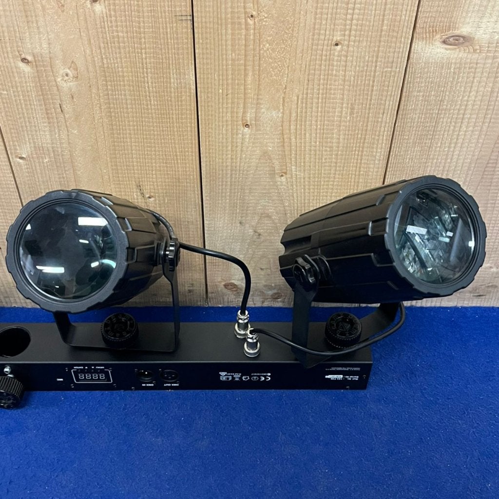 BeamZ 4-Some Lichtset 4x 57 RGBW LED's DMX lampen disco, BeamZ, Zo goed als nieuw, Info@beamzlighting.com, BeamZ (a brand of Tronios B.V.)
Celsiusweg 20
8401 DL Gorredijk
Netherlands