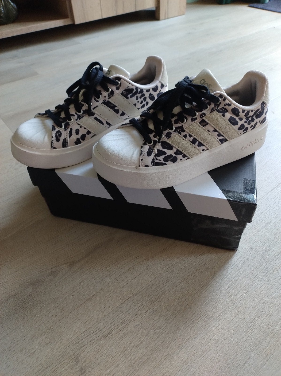 Adidas Streettalk Bold Sneakers, Ophalen of Verzenden, Zo goed als nieuw, Overige kleuren