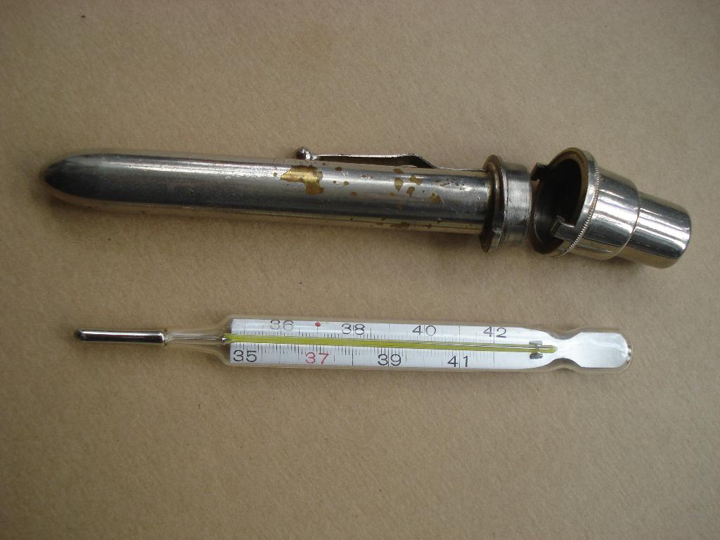 oude thermometer Leiden medisch instrument, Ophalen