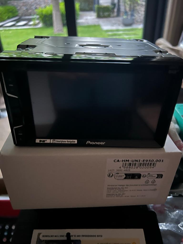 Pioneer Autoradio met DAB+ en DVD, Ophalen, Zo goed als nieuw