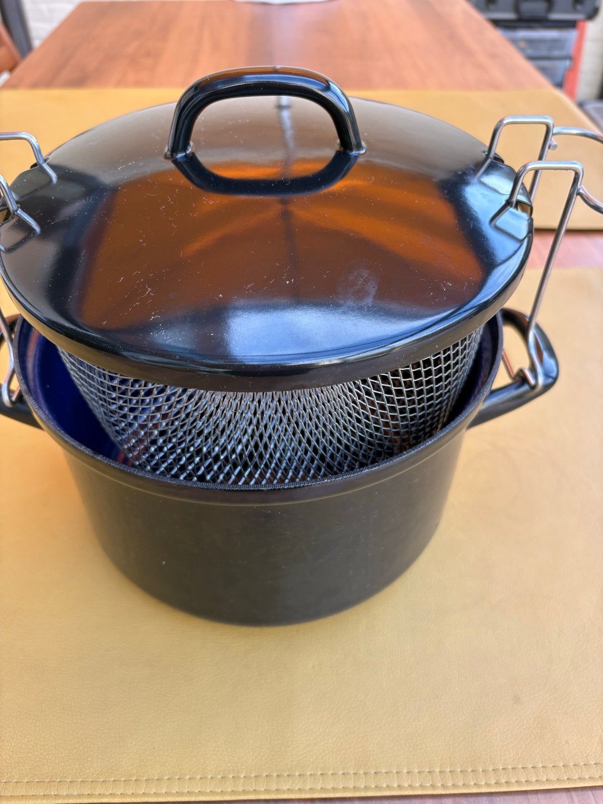 BK Frituurpan - Zware Kwaliteit, 3 tot 4 liter, Ophalen, Gebruikt, Uitneembare binnenpan