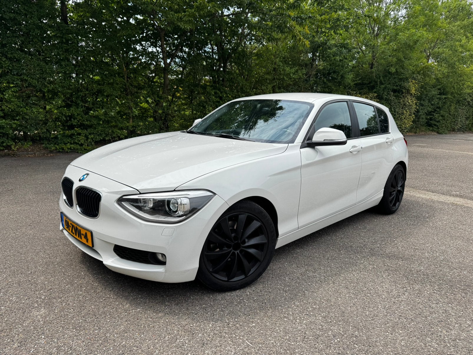 BMW 1-Serie 114I, Airco, Navi, lederen bekleding, Auto's, BMW, 1-Serie, Achterwielaandrijving, 4 cilinders, Wit