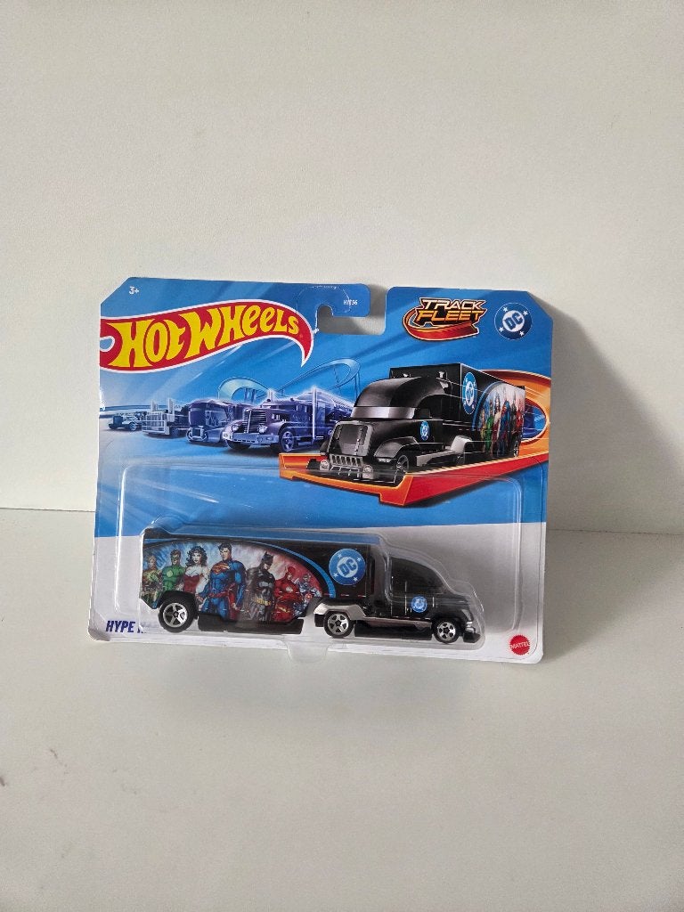 Hot Wheels Track Fleet DC Comics Hype Hauler Vrachtwagen, Ophalen of Verzenden, Nieuw