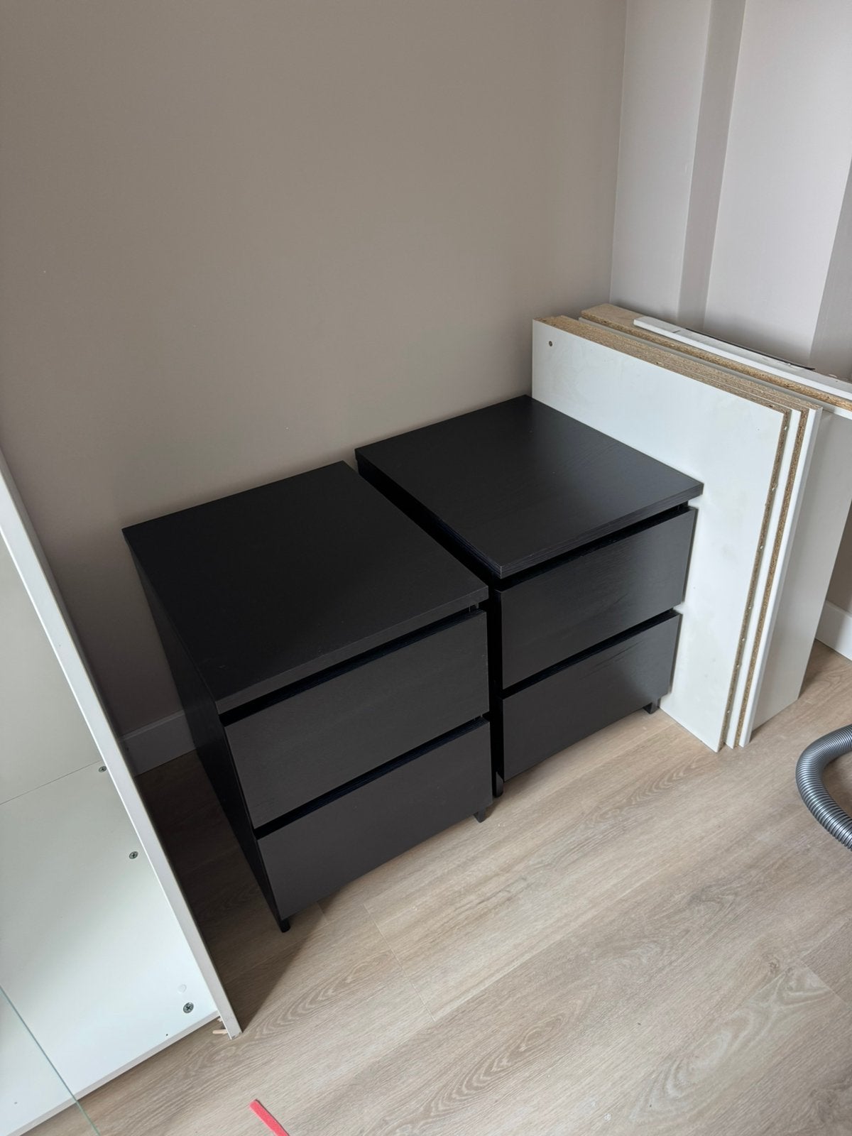 Nachtkastjes Ikea malm, Huis en Inrichting, Ophalen, Zo goed als nieuw