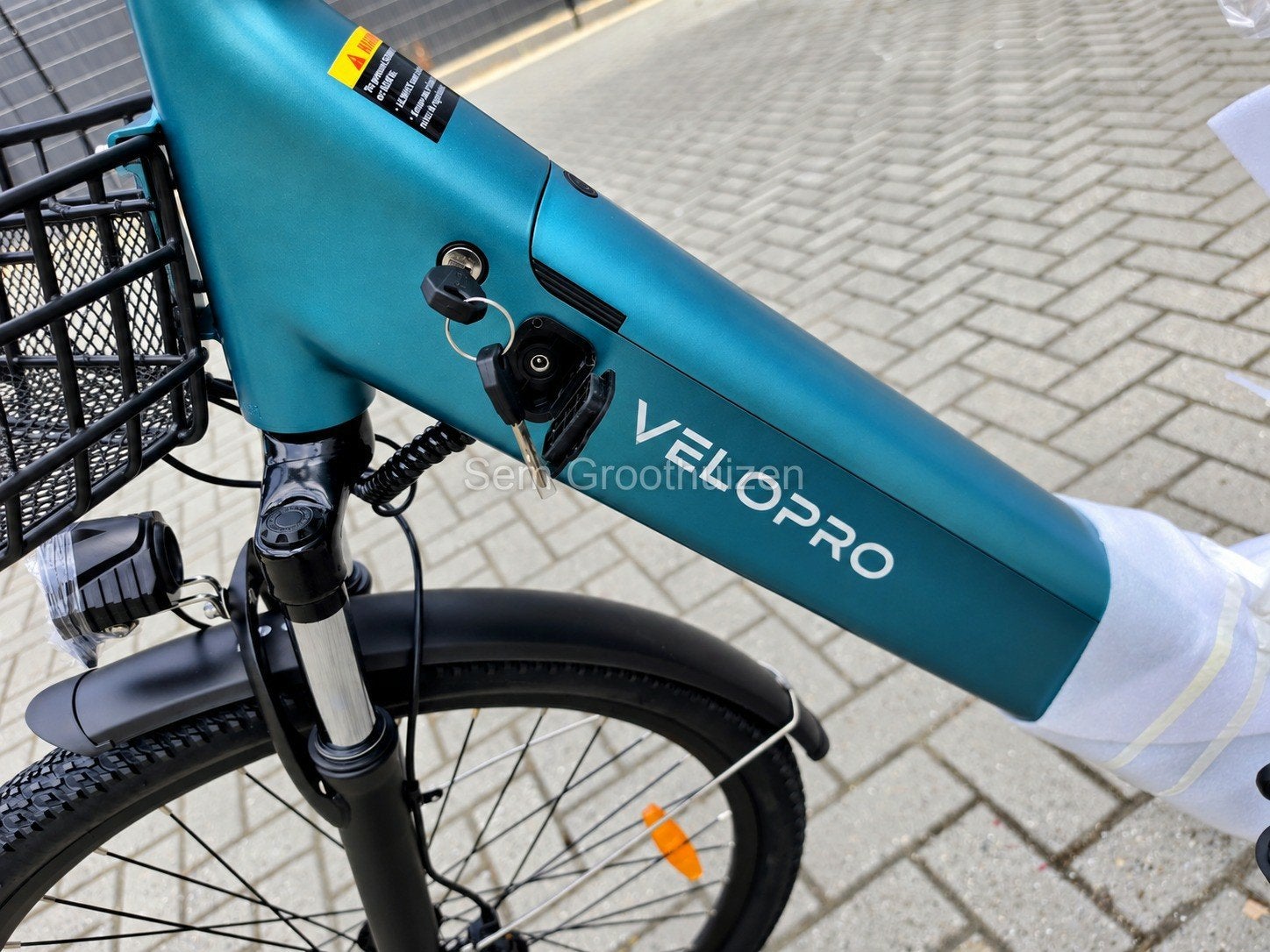 Foto 2 van Elektrische fiets - Ebike - Velopro - Vogue - 28" - 2026