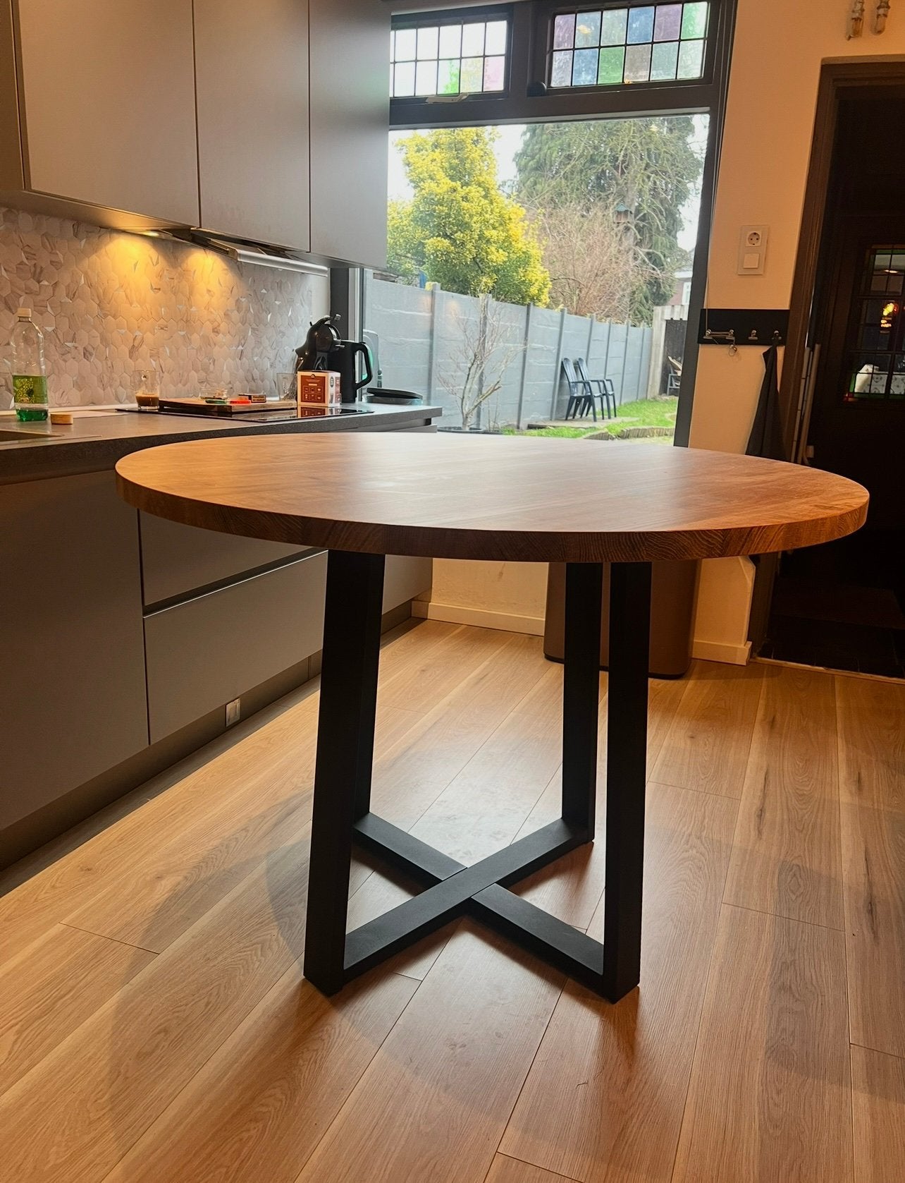 HACO ronde Countertafel Ø130 cm, Ophalen, 100 tot 150 cm, Industrieel, Landelijk, Rond