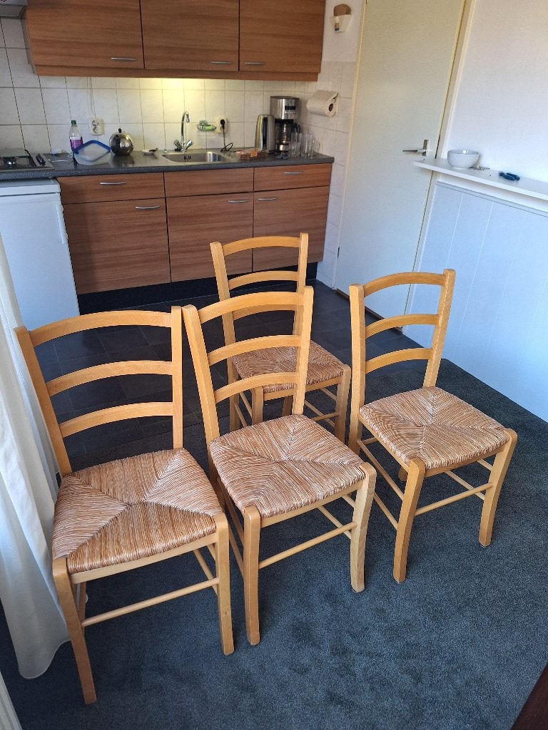 4 stoelen, Ophalen, Gebruikt, Bruin, Hout