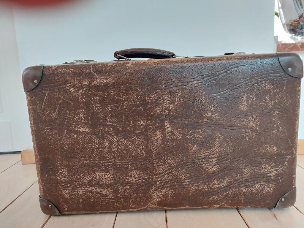 vintage lederen reiskoffer, Sieraden, Tassen en Uiterlijk, Koffers, Gebruikt, 50 tot 60 cm, Slot, Leer
