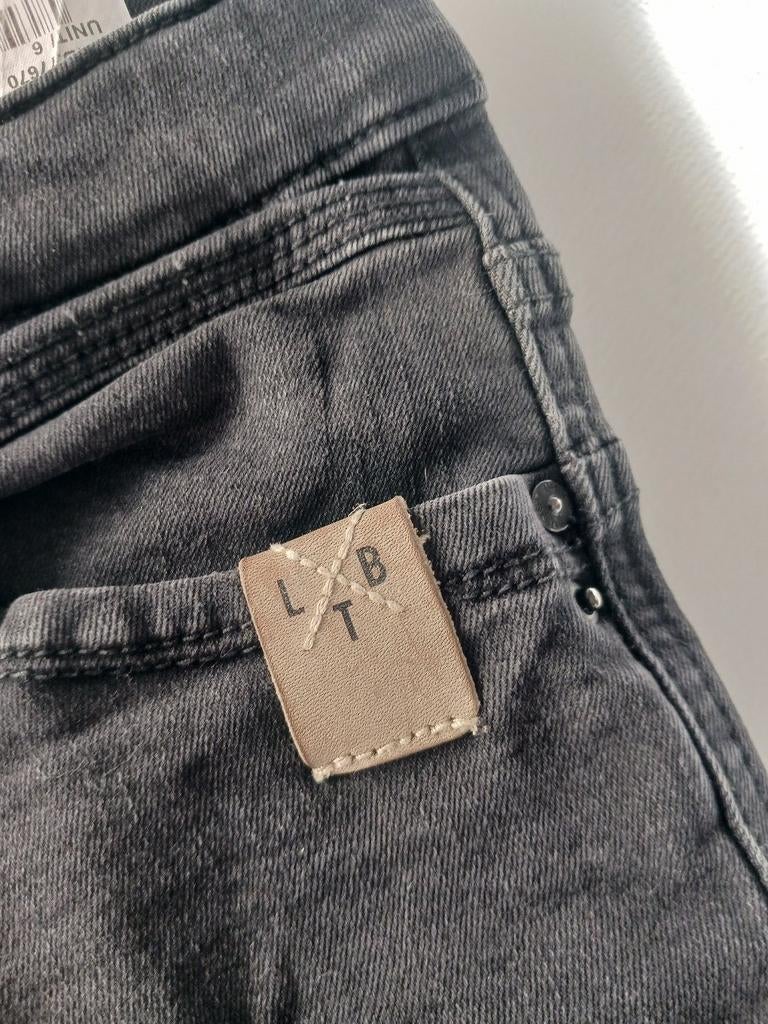 2x LTB jeans Black skinny tappered; mt 164 & 170, LTB, Zo goed als nieuw, Jongen, Ophalen